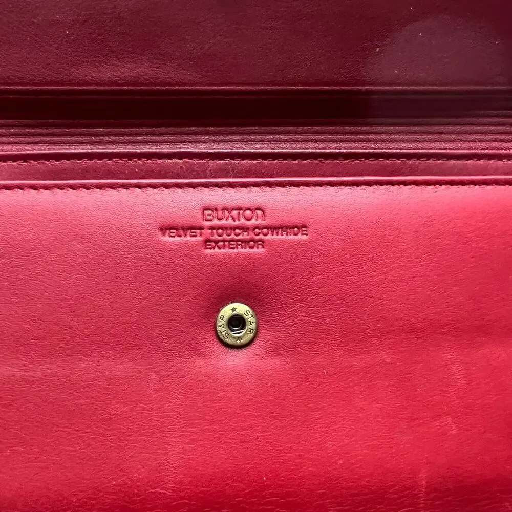 Buxton red wallet